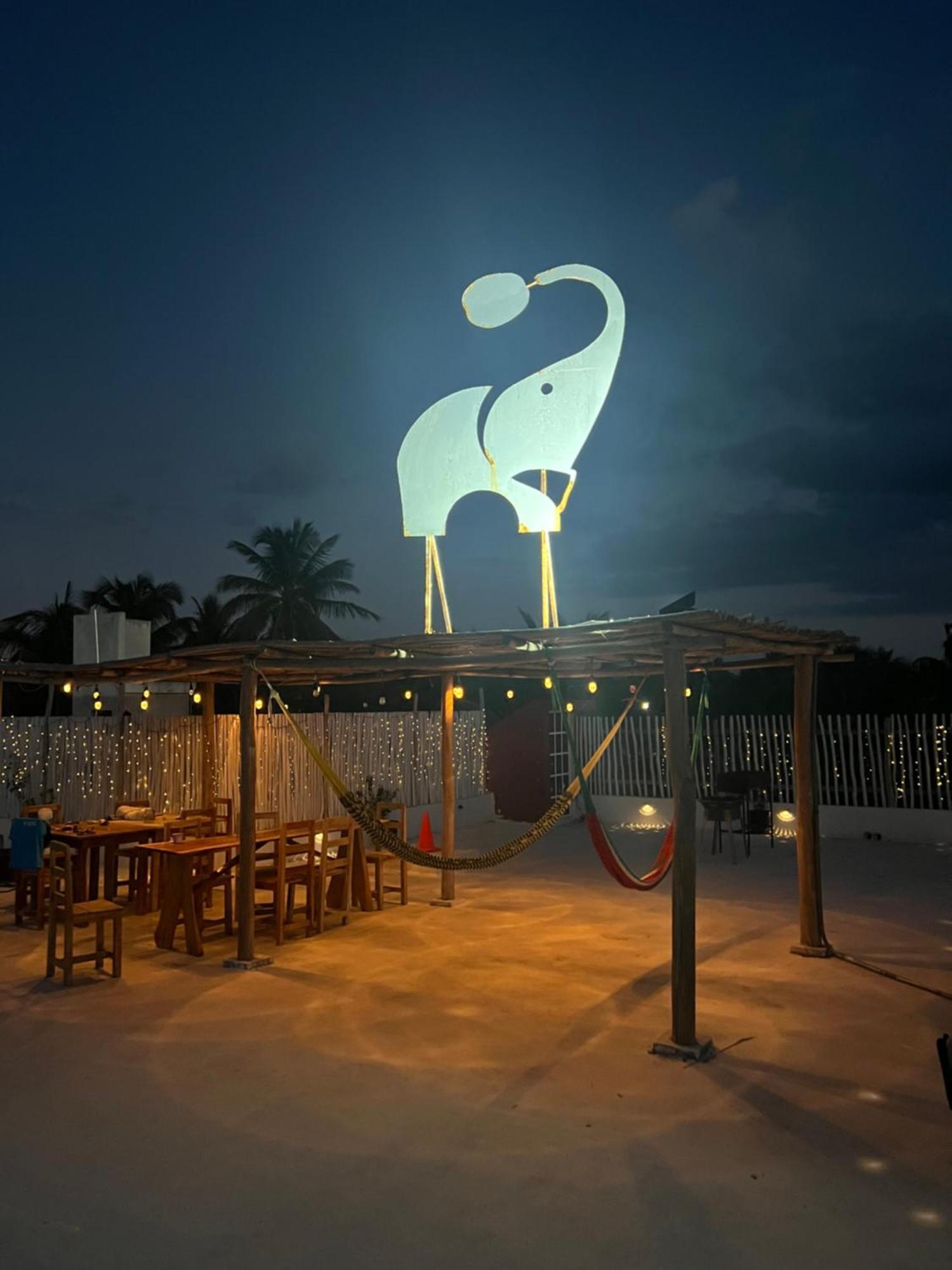 Casa Gajah Hotel Cuyo Eksteriør bilde
