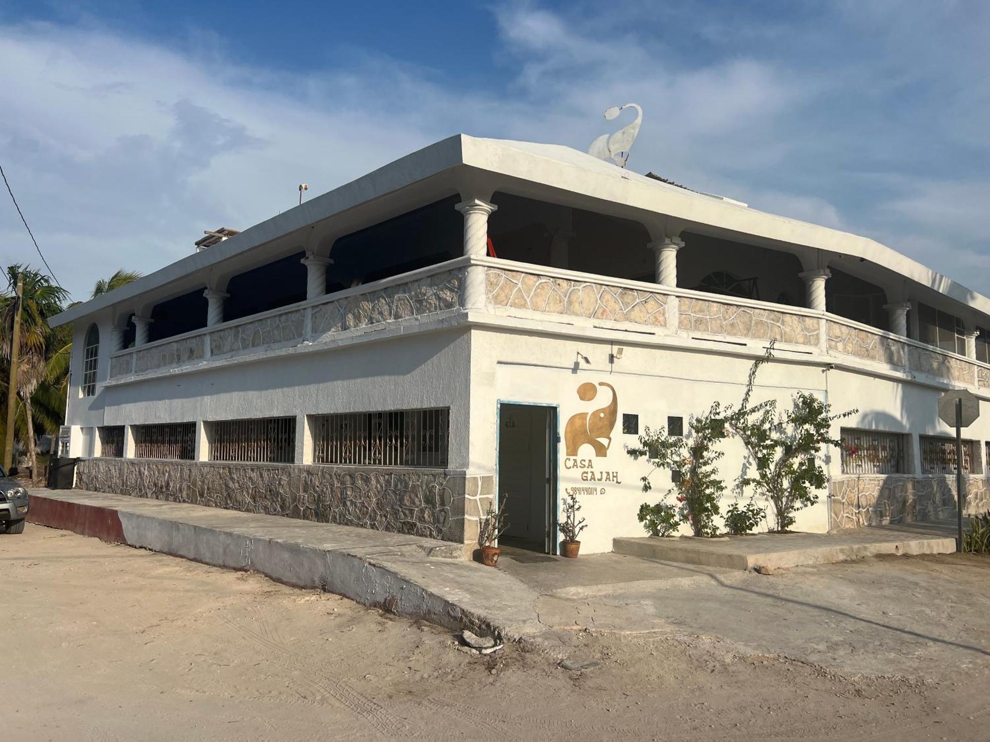 Casa Gajah Hotel Cuyo Eksteriør bilde